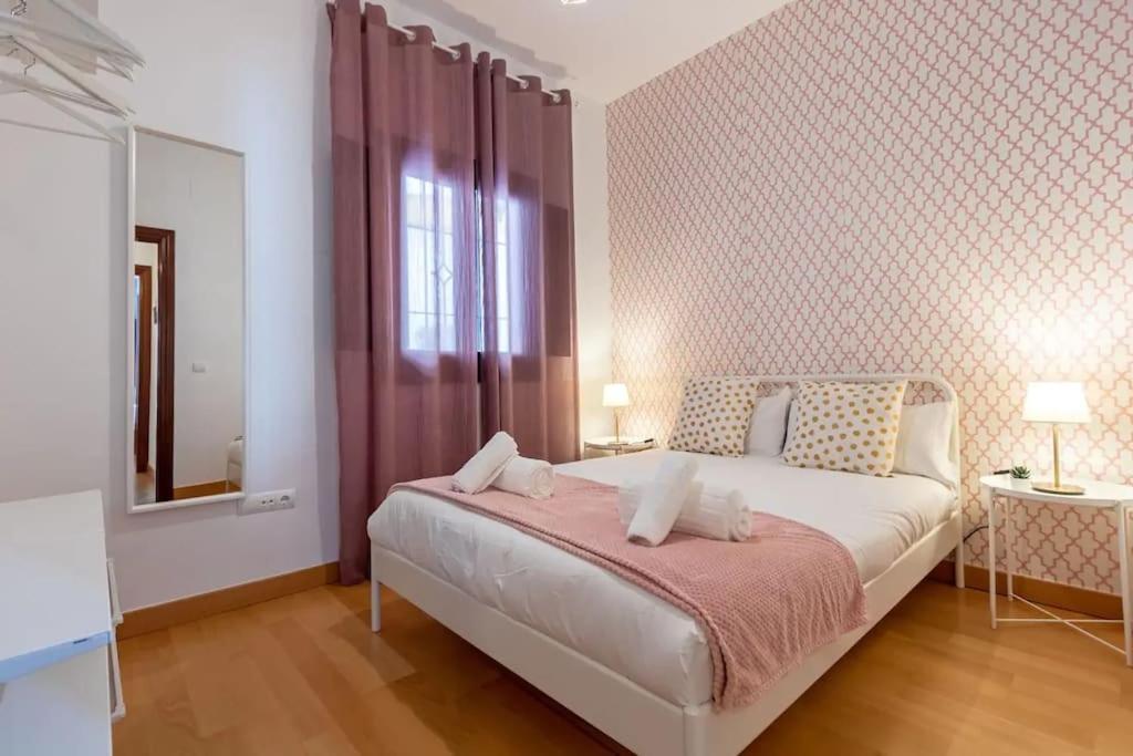 Jdcbl - Peaceful Wonderful Apartment In City Center เซบีญา ภายนอก รูปภาพ