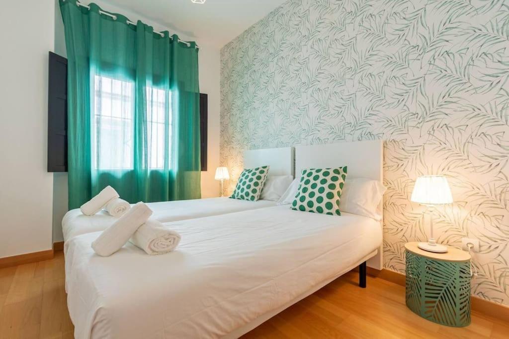 Jdcbl - Peaceful Wonderful Apartment In City Center เซบีญา ภายนอก รูปภาพ